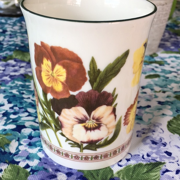 Golden Pansey Bone China Tea Cup Resale - Picture 2 of 10
